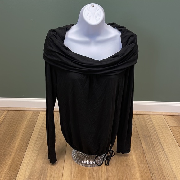 Cache top - Picture 2 of 4